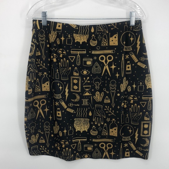 None Dresses & Skirts - 🧨5 for $25 sale🧨 Black Skirt with Science Theme Print sz L